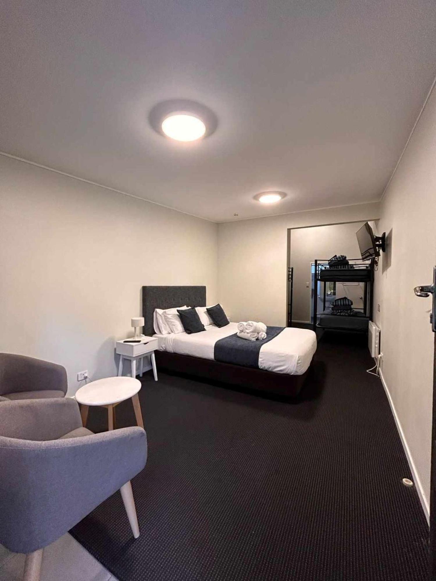 Aspen Lodge Backpackers Queenstown Extérieur photo